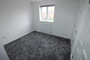 Bedroom- click for photo gallery